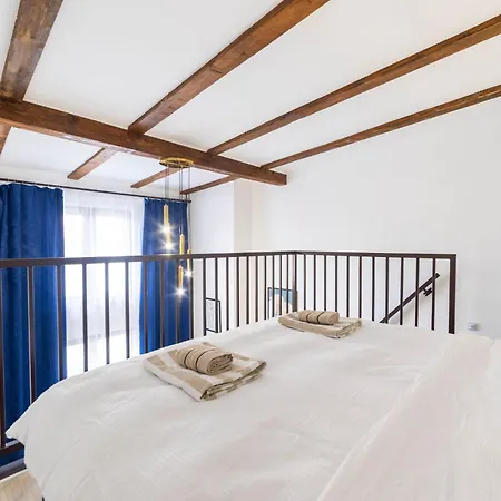 Old Town Toplik Design Lägenhetshotell