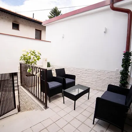 Old Town Toplik Design Lägenhetshotell Sarajevo